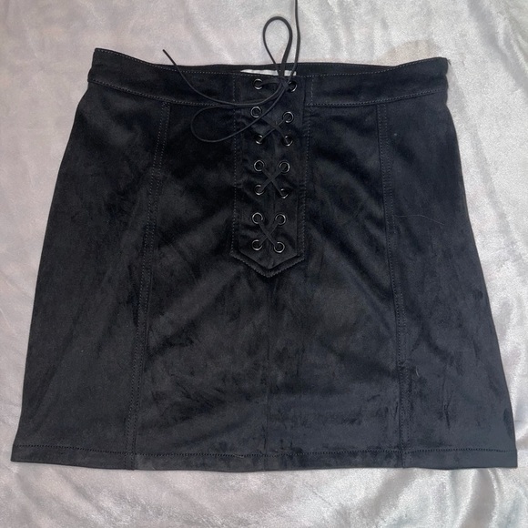 Dresses & Skirts - Forever 21 skirt